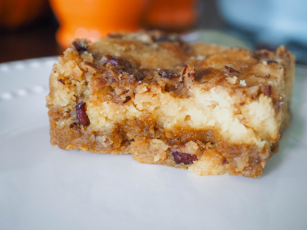 how to make pumpkin pecan crunch cake recipe