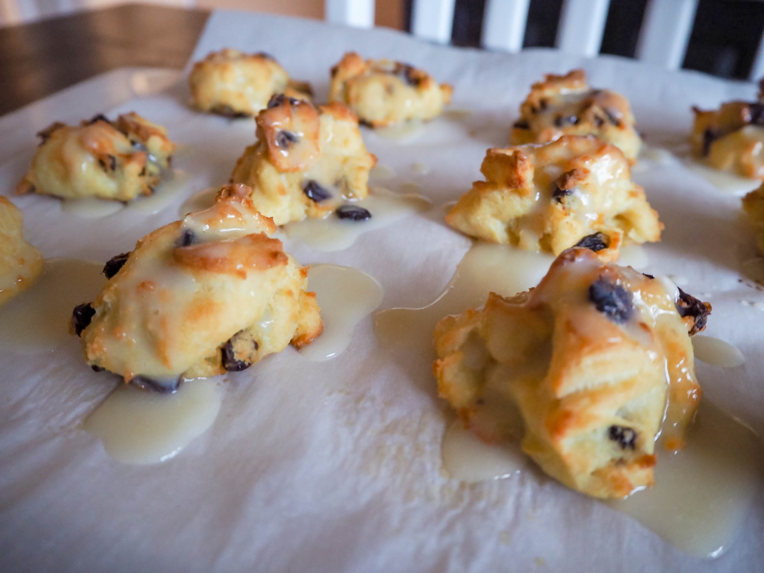 Golden Raisin Buns with Icing